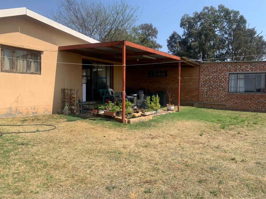 Commercial Property for Sale in Levins Estate Free State